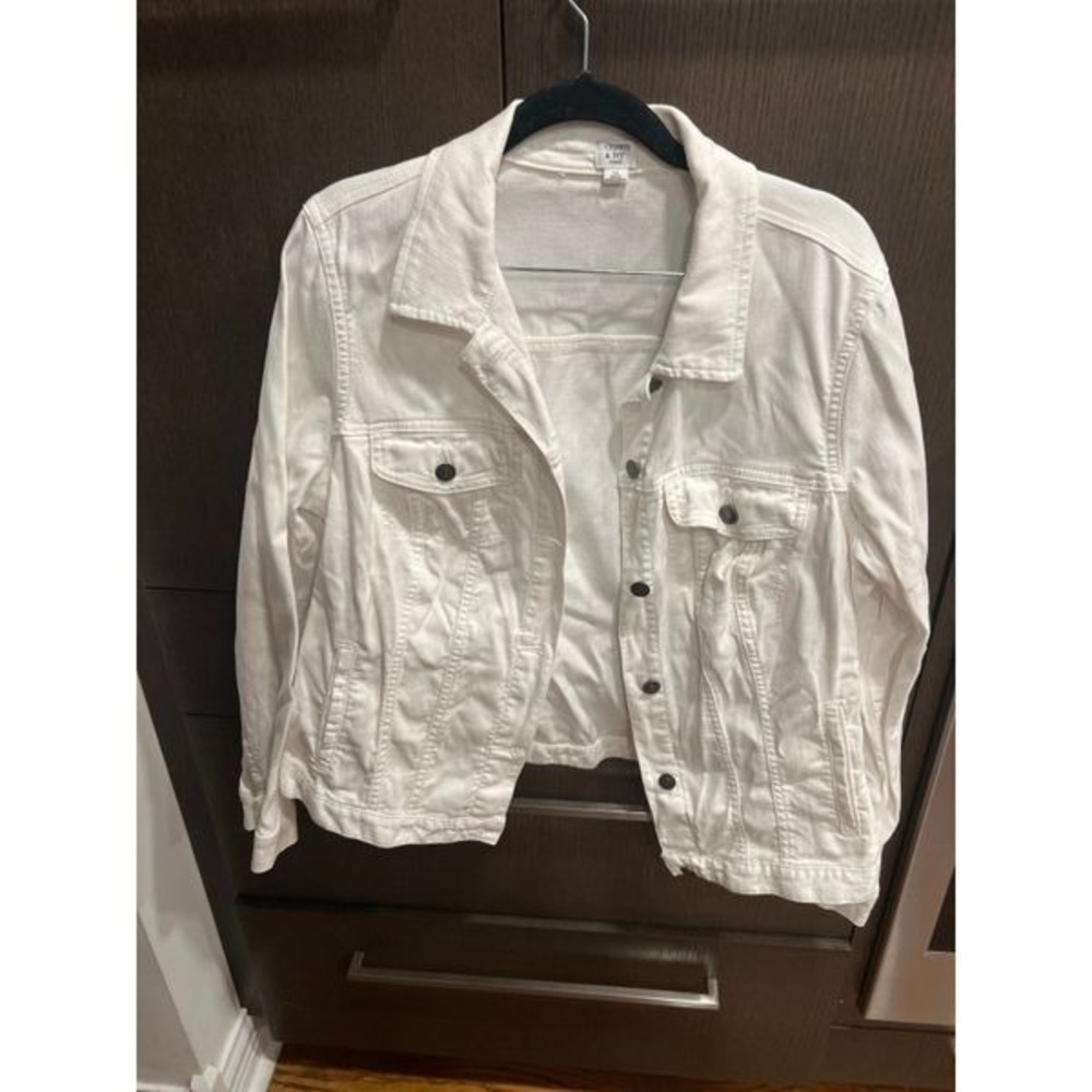 Crown & Ivy white Jean jacket‎ 1XL